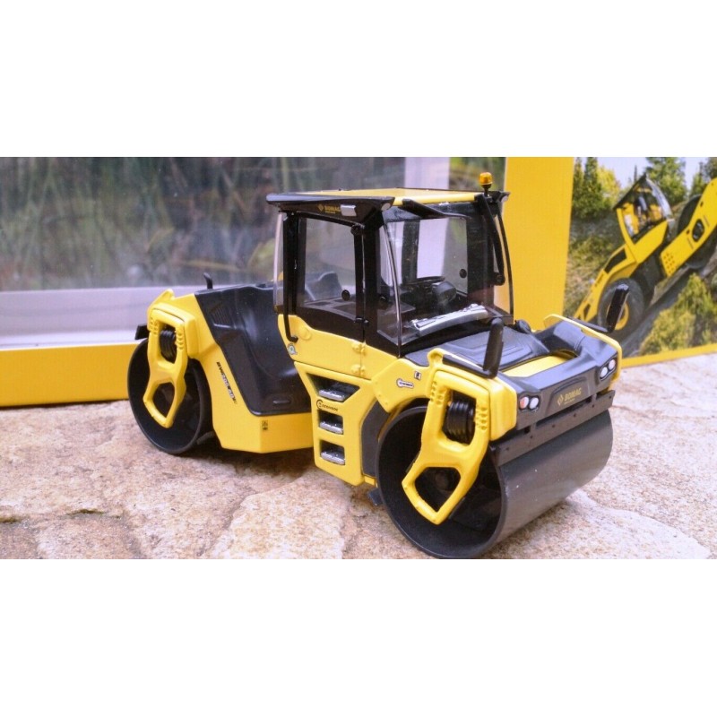 BOMAG BW206 ADミニカー　1/50スケール【新品未使用】 BW206AD Double Roller Rola Bomag BW206 Scale 1/50