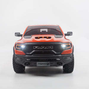 RAM 1500 Traction Hobby Escala 1:8 Radio Control PRO