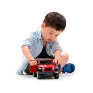 Bruder 2525 Toy Convertible Jeep Truck