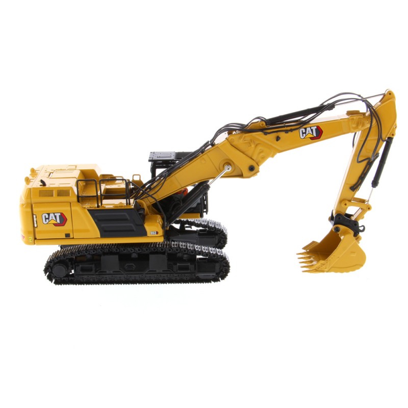 Cat 352 Excavator Miniature 1:50 Scale Diecast Masters 85663