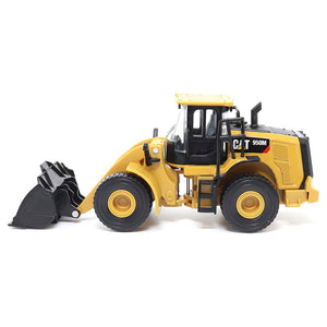 Diecast Masters 84646CS Cat 950M Loader 1/64 Scale