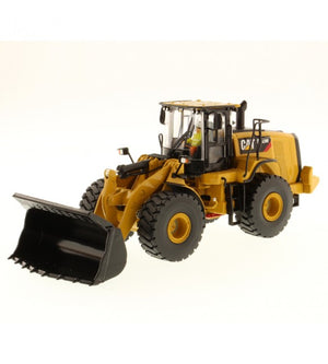 Diecast Masters 85927 Cat 972M Front Loader 1:50 Scale
