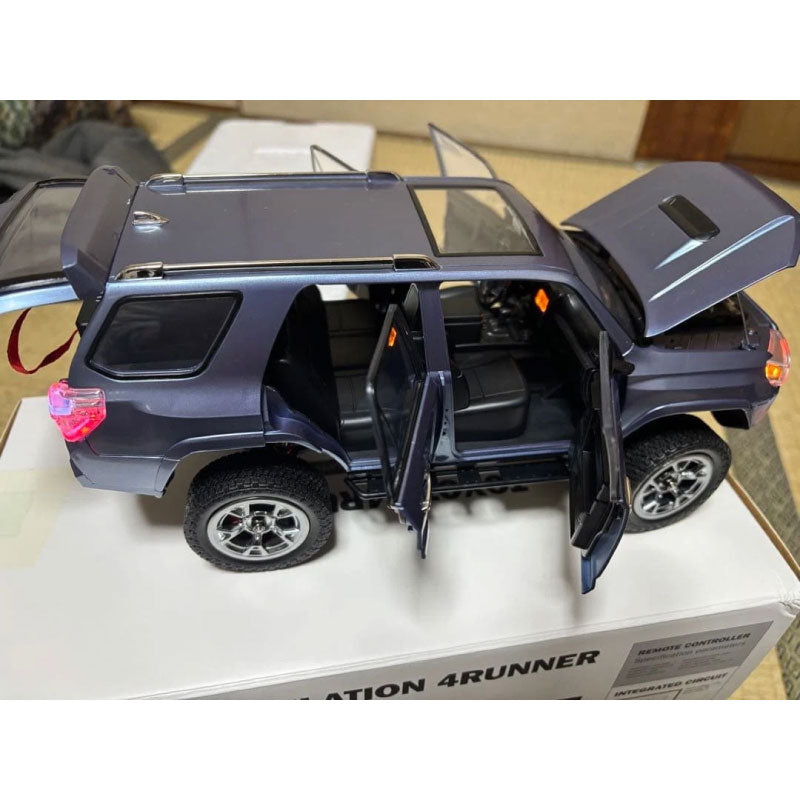 HG4-209 Toyota 4Runner Escala 1:18 (High Configuration)