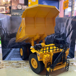 Huina 1152 1:35 Scale Metal Mining Truck