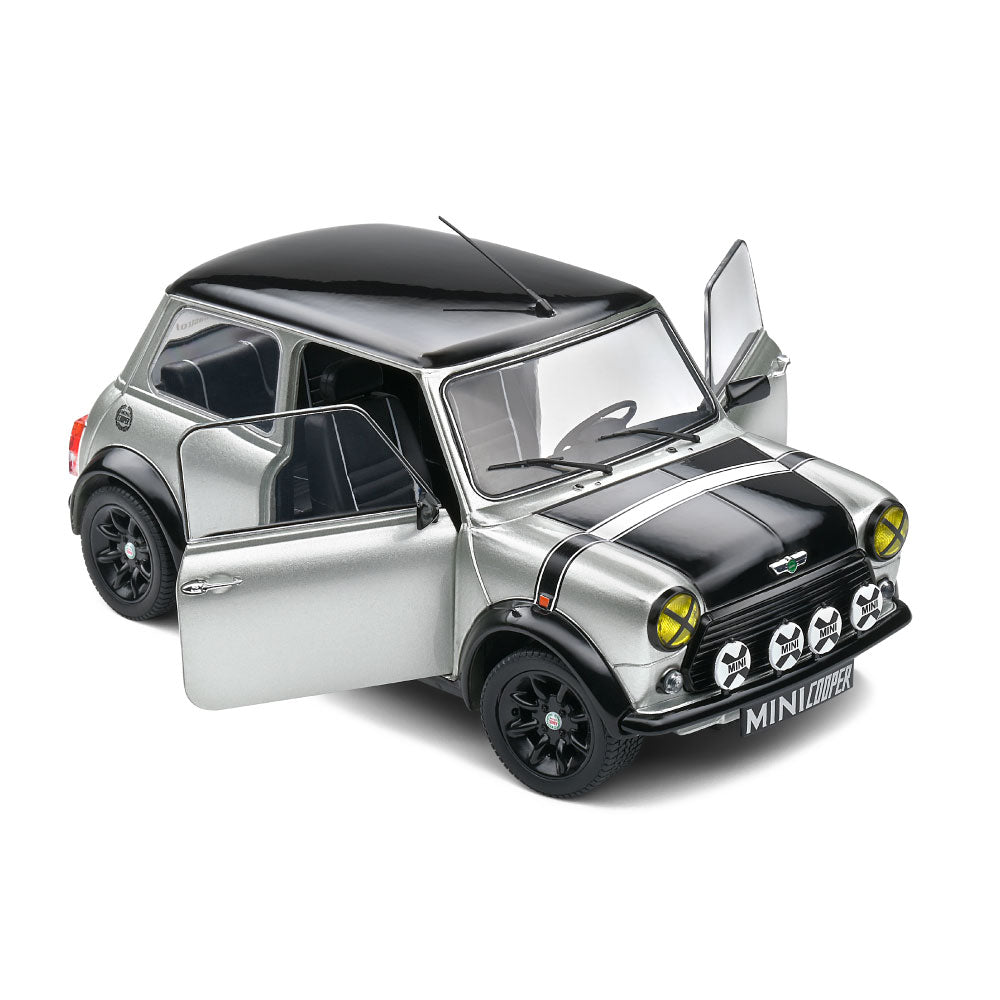 Auto Mini Cooper Street Fighter