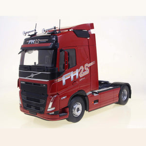 Sólido S2400104 Camión Volvo FH16 Globetrotter XL Escala 1:24