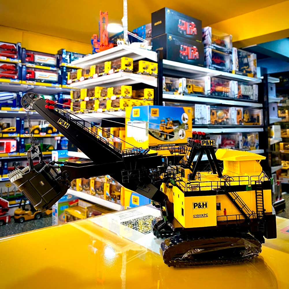 WBR024 P&H 4100XPC Electric Mining Shovel 1/87 Scale