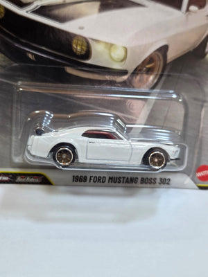 HotWheels HXD63 U16 1969 Ford Mustang Boss 302