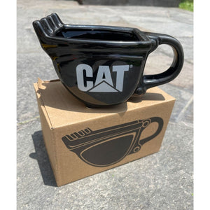 Caterpillar Mug Black Ladle 12 Oz