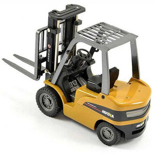 Huina 1717 Metal Forklift at 1:24 Scale