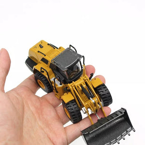 Huina 1813 Metal Front Loader at 1:60 Scale