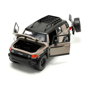 Jada 34008 Toyota FJ Cruiser Truck 1/24 Scale