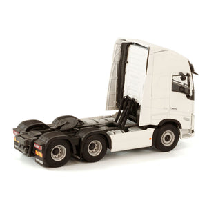 WSI 03-2043 Volvo FH05 Tractor Truck Scale 1:50